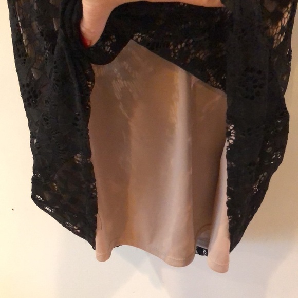 Eliza J Sheath Black Dress Embroidered Lace 3/4 Sleeves Size 8 Classy High Neck - Picture 7 of 16